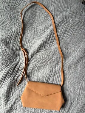 Little tan purse